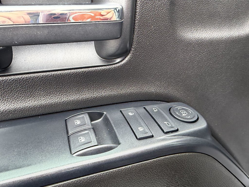 Chevrolet Silverado MD 4500 HD 4x4 DURAMAX CV 515 INTERNATIONALE F-550 2020 à Victoriaville, Québec - 29 - w1024h768px