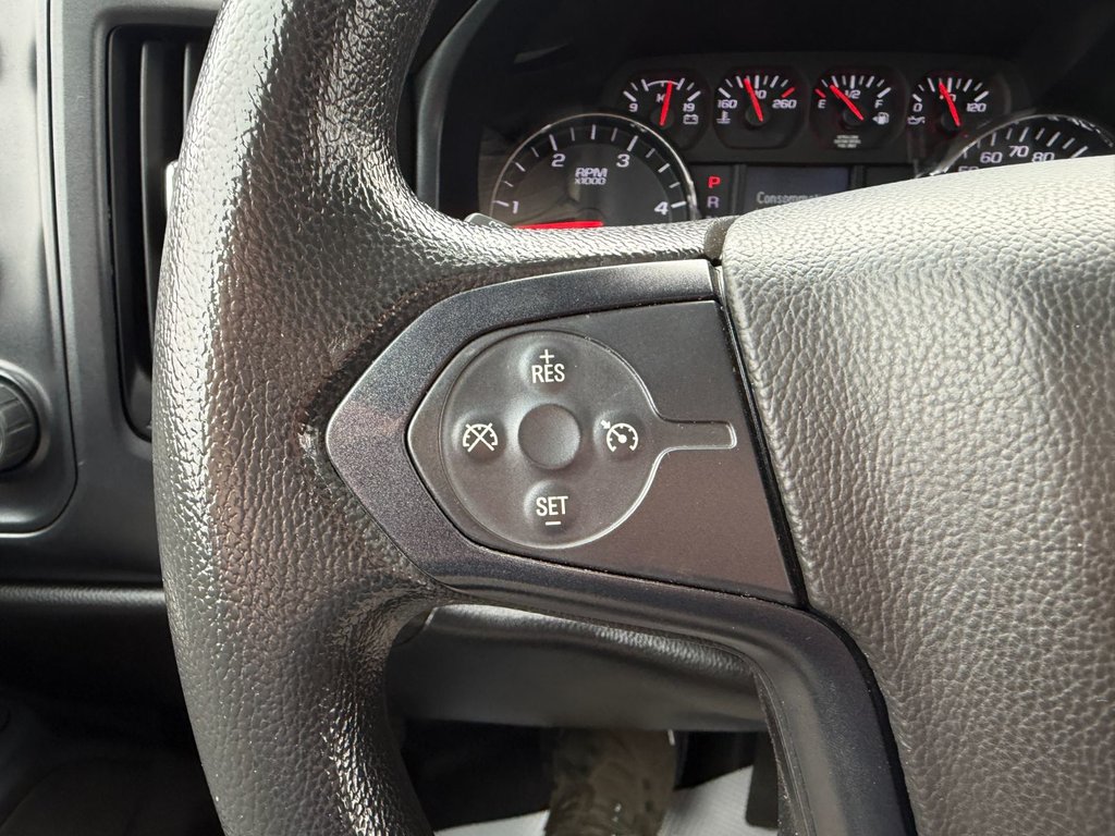 Chevrolet Silverado MD 4500 HD 4x4 DURAMAX CV 515 INTERNATIONALE F-550 2020 à Victoriaville, Québec - 35 - w1024h768px