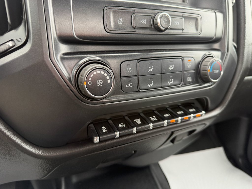 Chevrolet Silverado MD 4500 HD 4x4 DURAMAX CV 515 INTERNATIONALE F-550 2020 à Victoriaville, Québec - 38 - w1024h768px