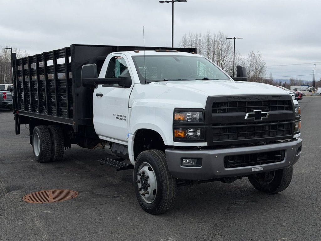 Chevrolet Silverado MD 4500 HD 4x4 DURAMAX CV 515 INTERNATIONALE F-550 2020 à Victoriaville, Québec - 10 - w1024h768px