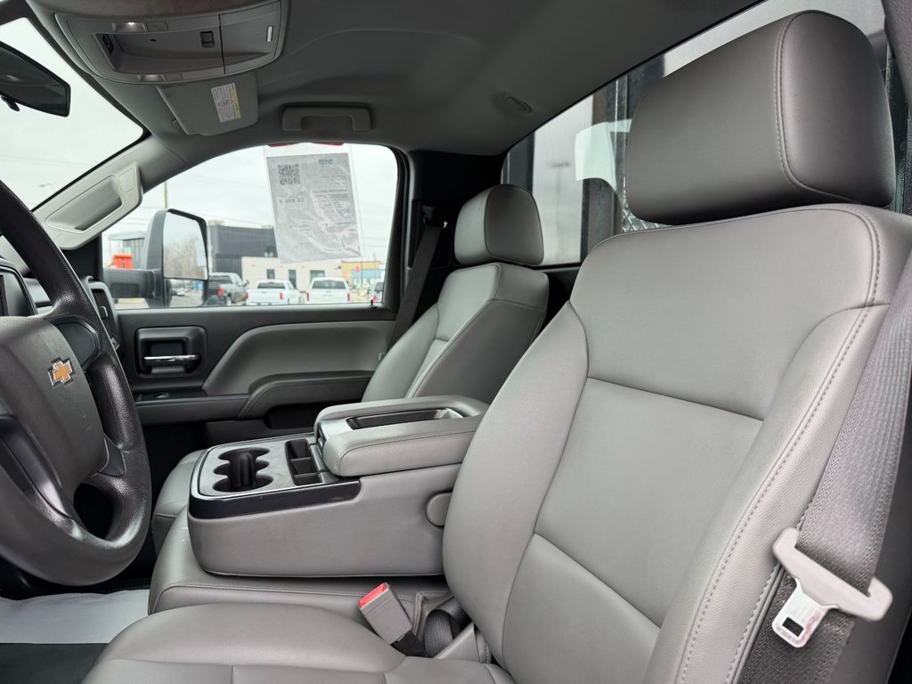 Chevrolet Silverado MD 4500 HD 4x4 DURAMAX CV 515 INTERNATIONALE F-550 2020 à Victoriaville, Québec - 31 - w1024h768px