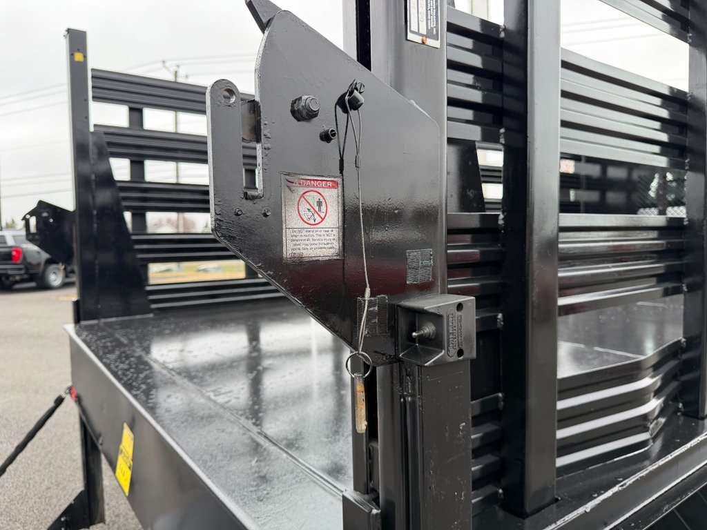 Chevrolet Silverado MD 4500 HD 4x4 DURAMAX CV 515 INTERNATIONALE F-550 2020 à Victoriaville, Québec - 17 - w1024h768px