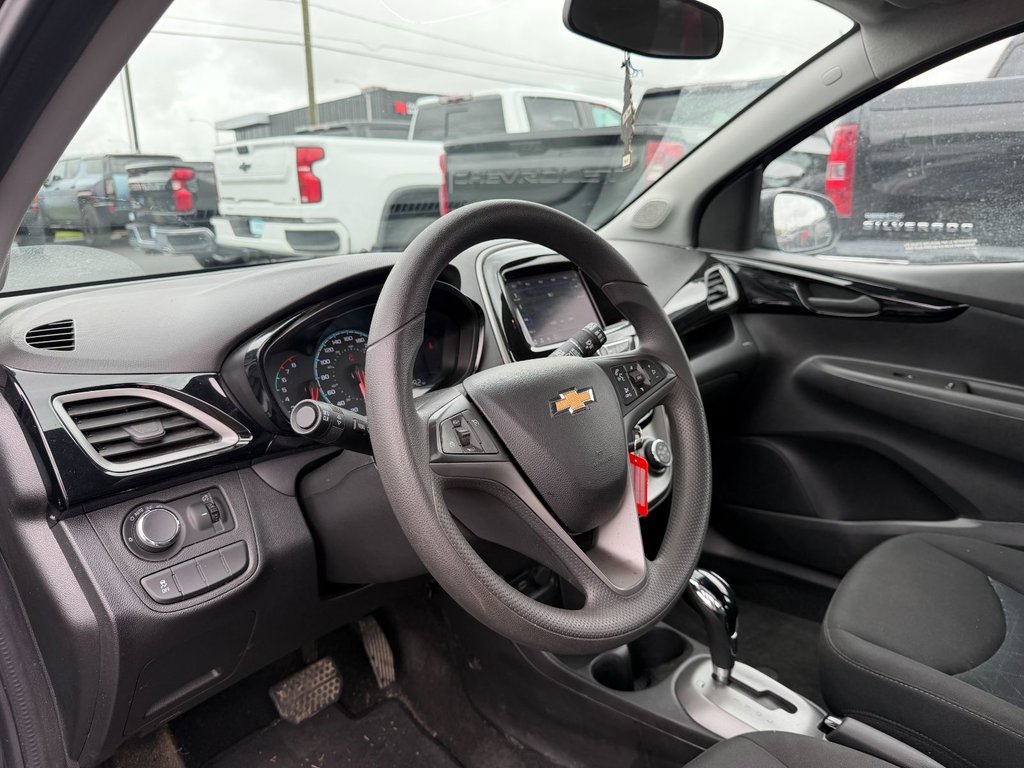 2021 Chevrolet Spark in Victoriaville, Quebec - 4 - w1024h768px