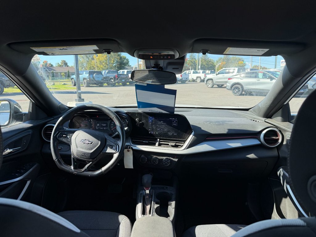 2025 Chevrolet Trax in Victoriaville, Quebec - 11 - w1024h768px