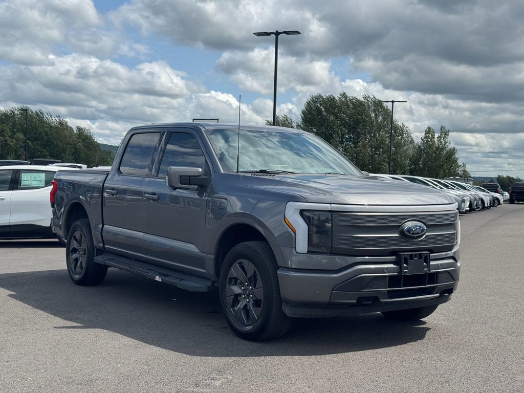 Ford F-150 Lightning  2022 à Plessisville, Québec - 9 - w1024h768px