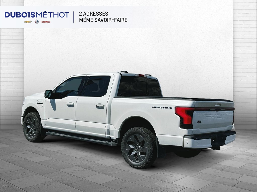 Ford F-150 Lightning LARIAT 100% ELECTRIQUE GROSSE BATTERIE CUIR TOIT ! 2023 à Plessisville, Québec - 5 - w1024h768px