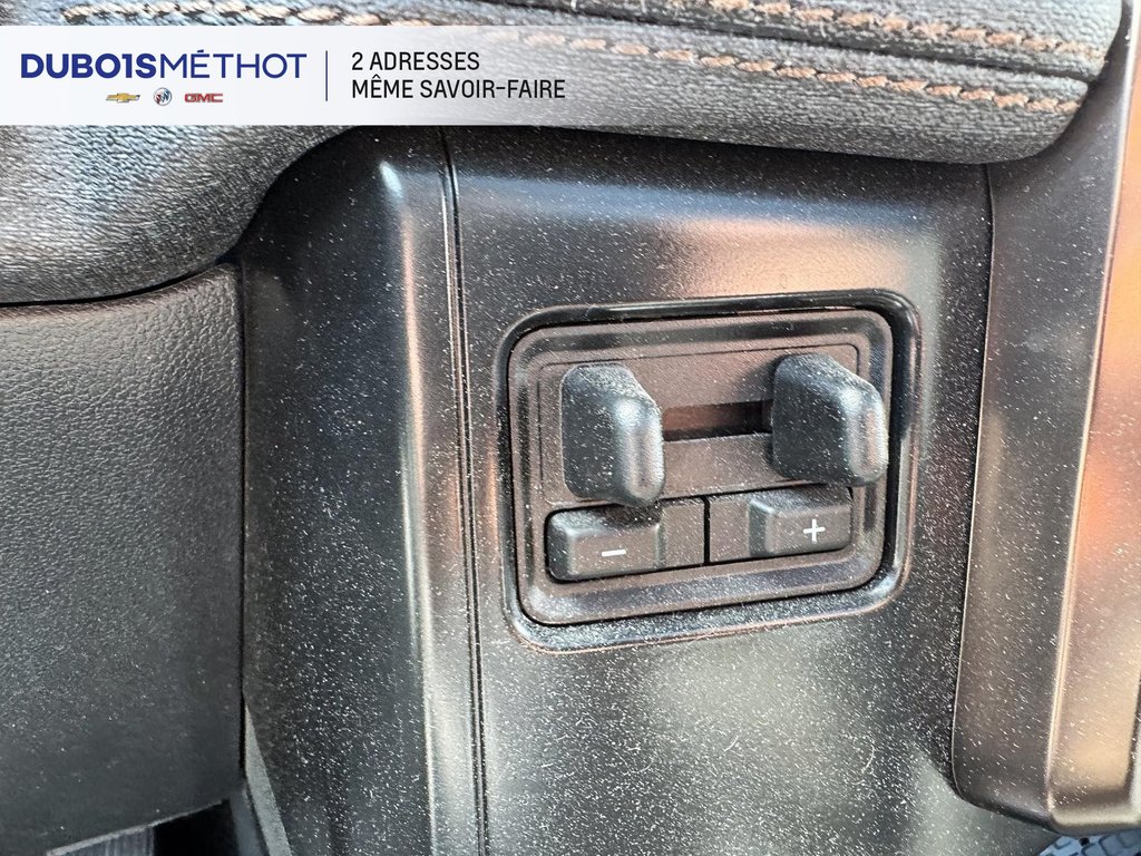 Ford F-150 Lightning LARIAT 100% ELECTRIQUE GROSSE BATTERIE CUIR TOIT ! 2023 à Plessisville, Québec - 24 - w1024h768px