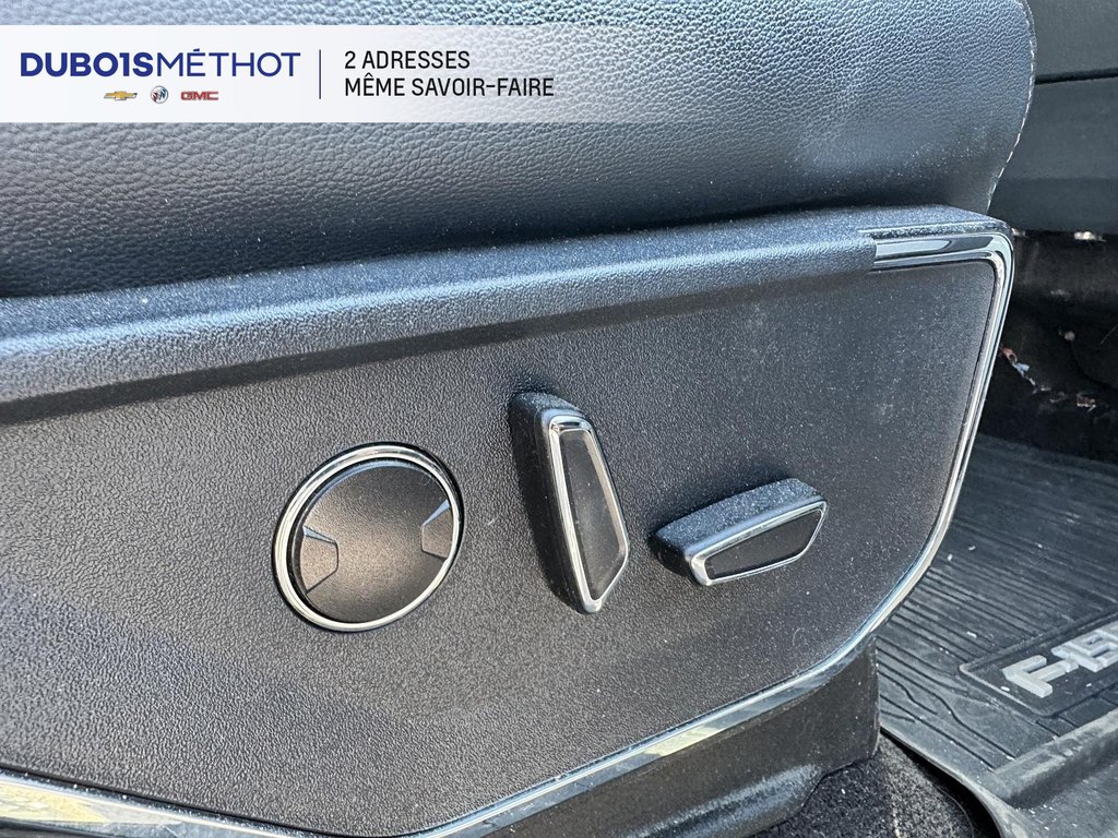 Ford F-150 Lightning LARIAT 100% ELECTRIQUE GROSSE BATTERIE CUIR TOIT ! 2023 à Plessisville, Québec - 17 - w1024h768px