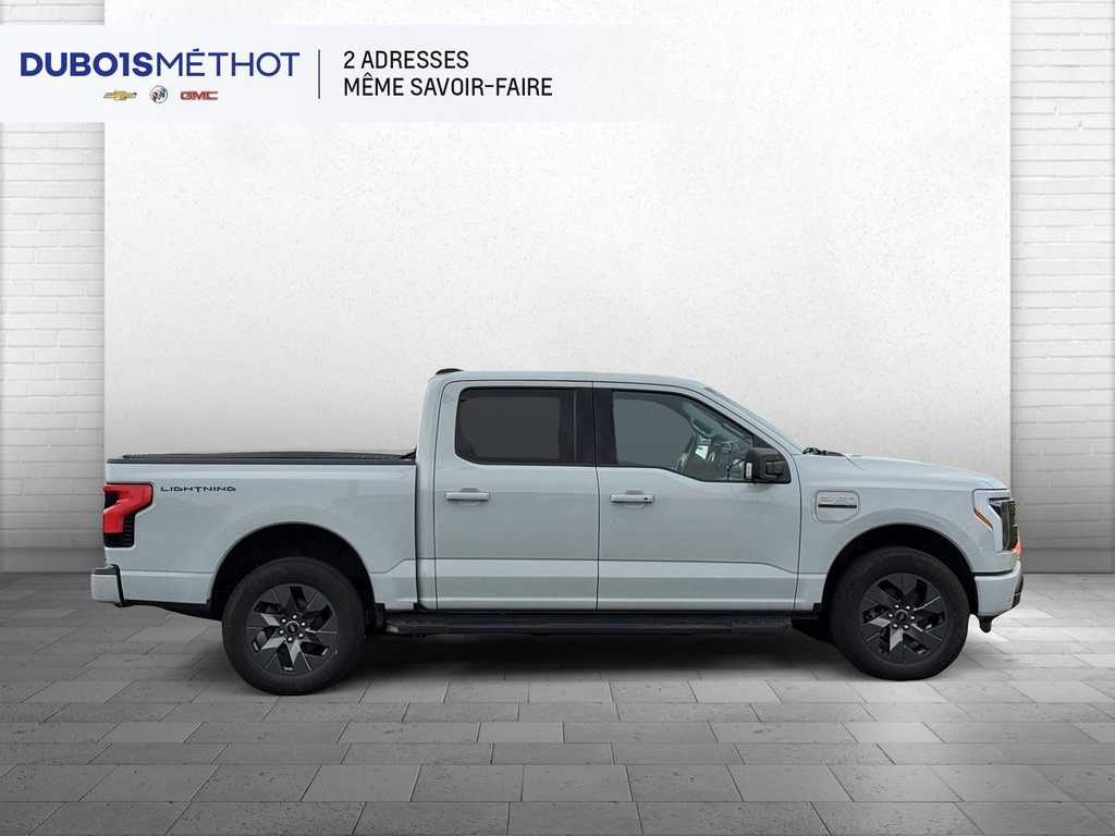 2023 Ford F-150 Lightning in Victoriaville, Quebec - 8 - w1024h768px