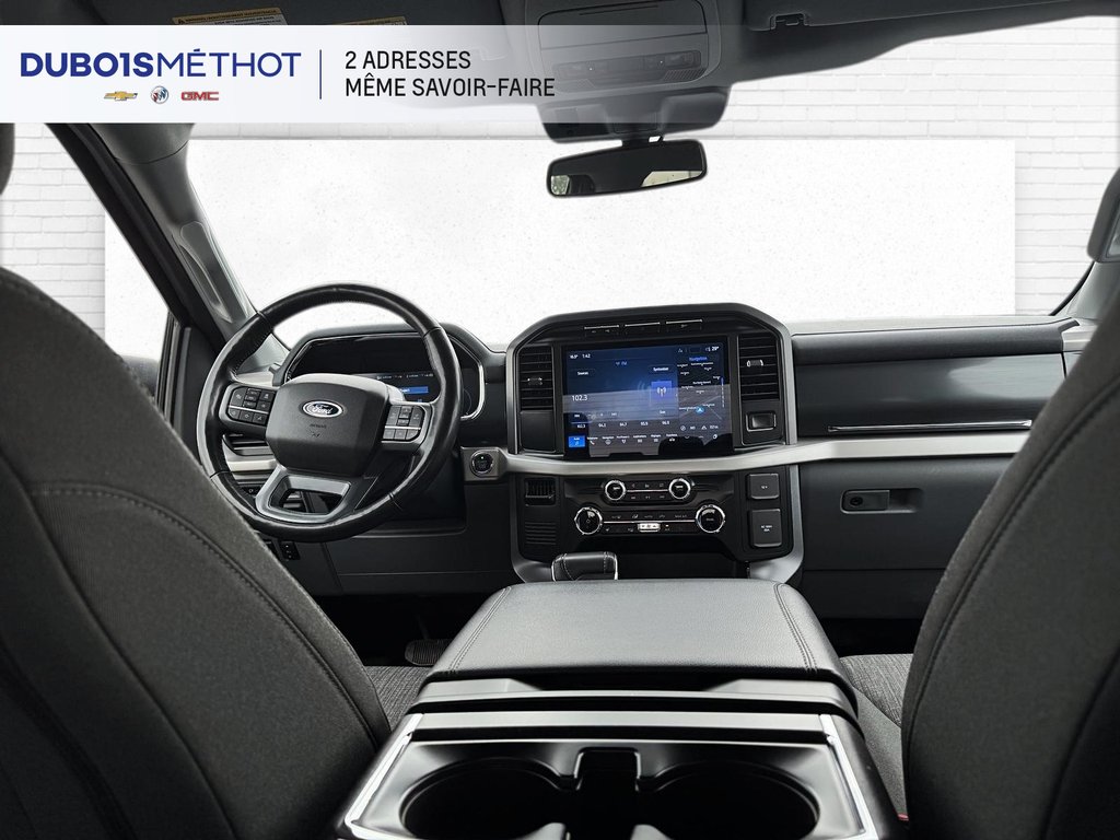 2023 Ford F-150 Lightning in Victoriaville, Quebec - 11 - w1024h768px