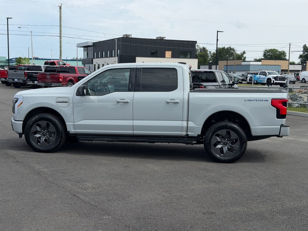 Ford F-150 Lightning  2023 à Plessisville, Québec - 6 - w1024h768px