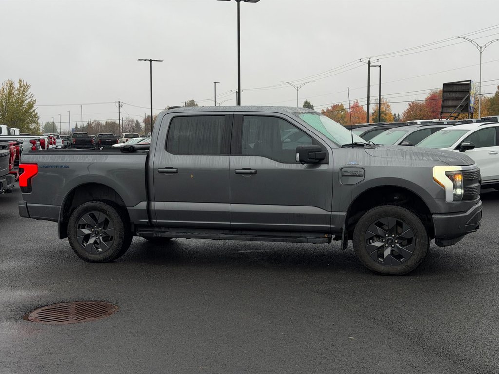 Ford F-150 Lightning  2023 à Plessisville, Québec - 9 - w1024h768px