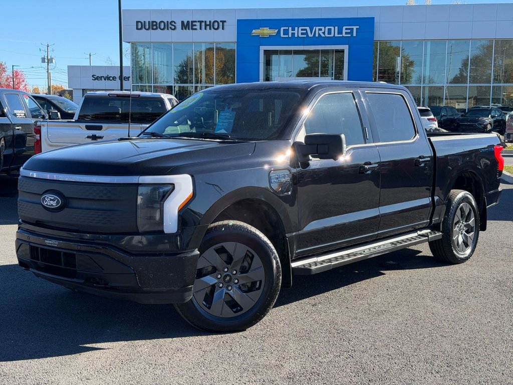 Ford F-150 Lightning  2024 à Plessisville, Québec - 1 - w1024h768px