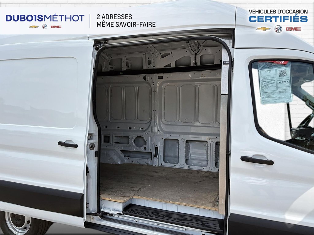 2022 Ford Transit Cargo Van in Victoriaville, Quebec - 13 - w1024h768px