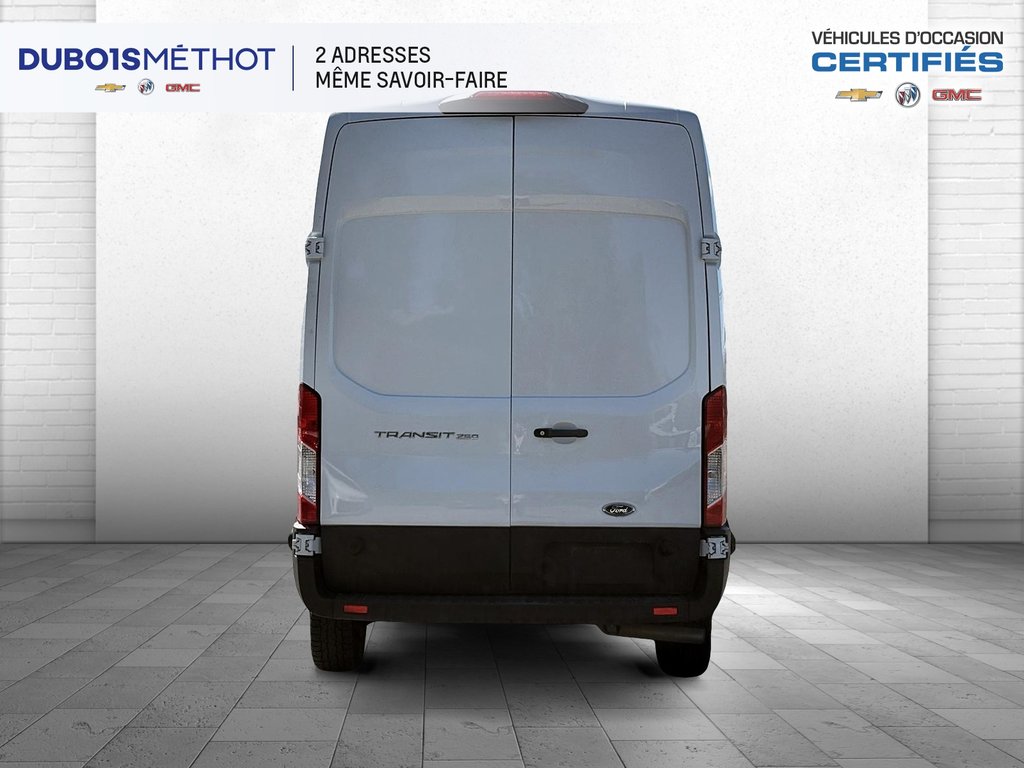 Ford Transit Cargo Van T-250, 148', TOIT ELEVEE, HIGH ROOF, V6 !!! 2024 à Victoriaville, Québec - 6 - w1024h768px