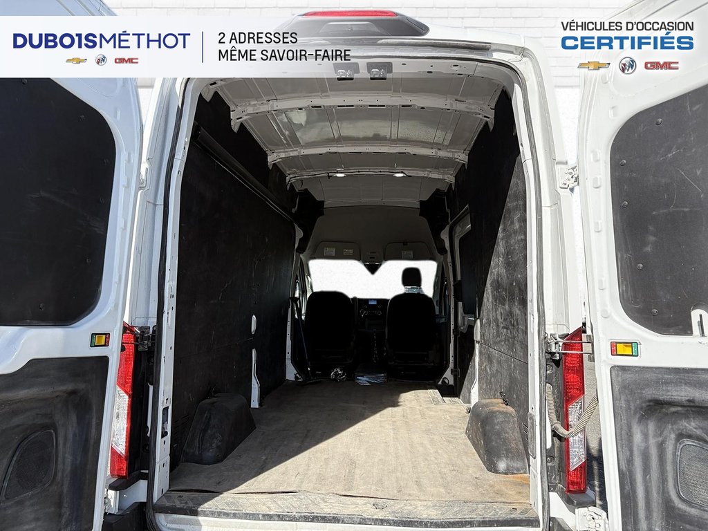 2024 Ford Transit Cargo Van T-250, TOIT ELEVE, HIGH ROOF !!! in Victoriaville, Quebec - 11 - w1024h768px