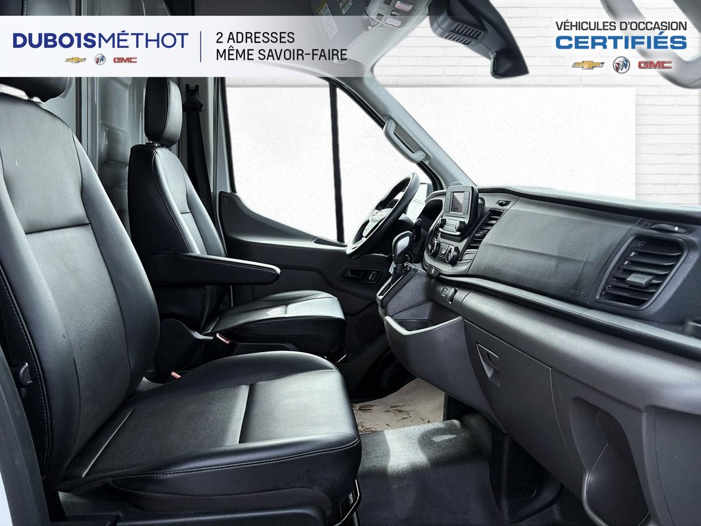 Ford Transit Cargo Van T-250, V6 3.5L, 148', AWD, HIGH ROOF/TOIT ELEVE!! 2025 à Plessisville, Québec - 18 - w1024h768px