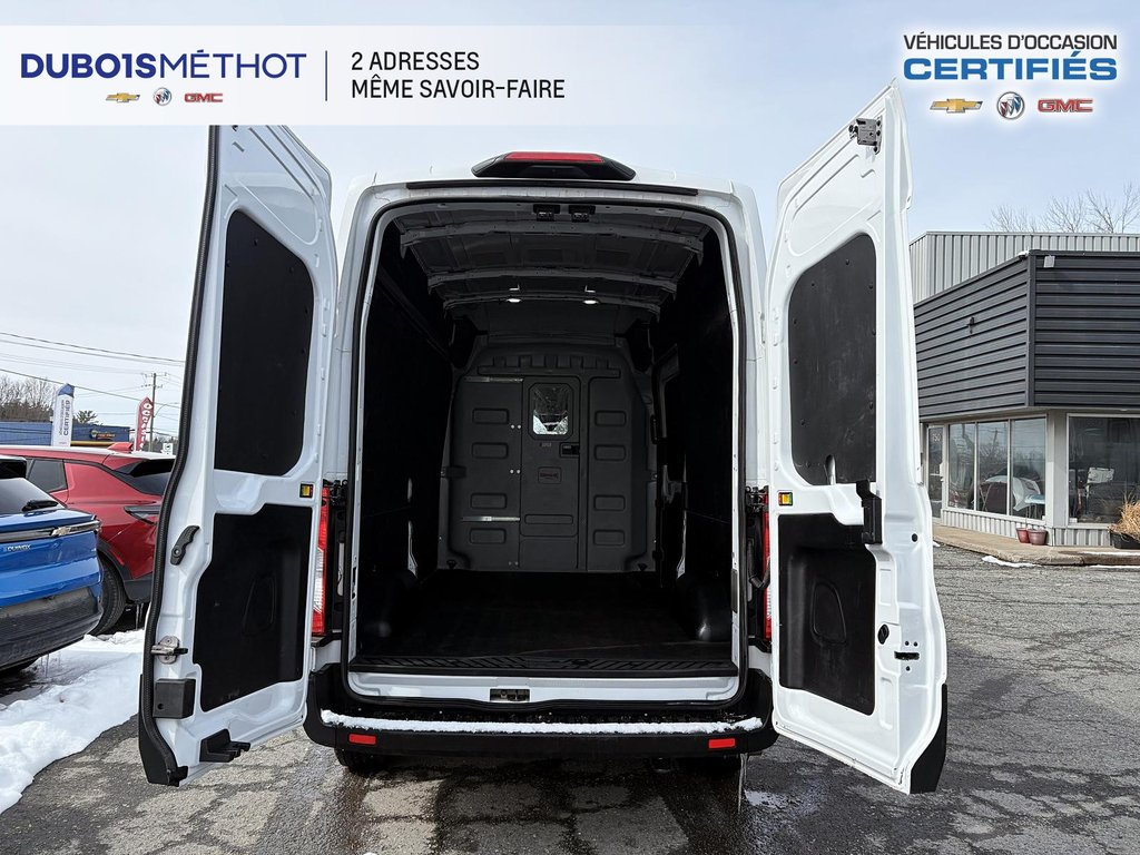 Ford Transit Cargo Van T-250, V6 3.5L, 148', AWD, HIGH ROOF/TOIT ELEVE!! 2025 à Plessisville, Québec - 12 - w1024h768px