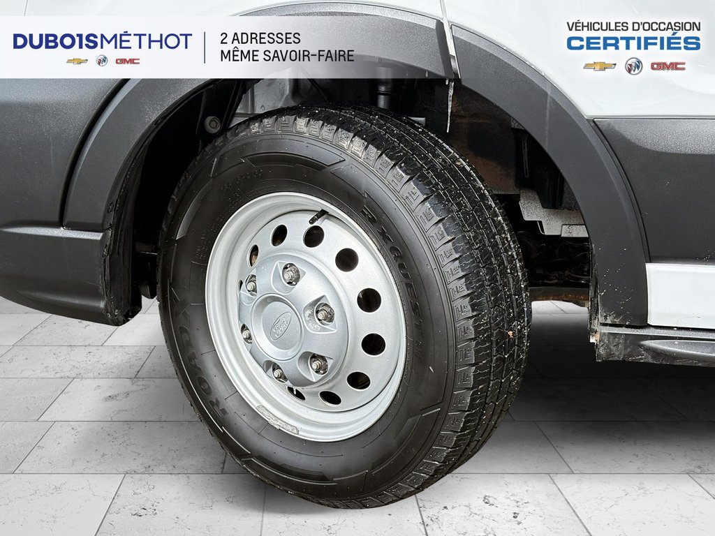 Ford Transit Cargo Van T-250, V6 3.5L, 148', AWD, HIGH ROOF/TOIT ELEVE!! 2025 à Plessisville, Québec - 2 - w1024h768px