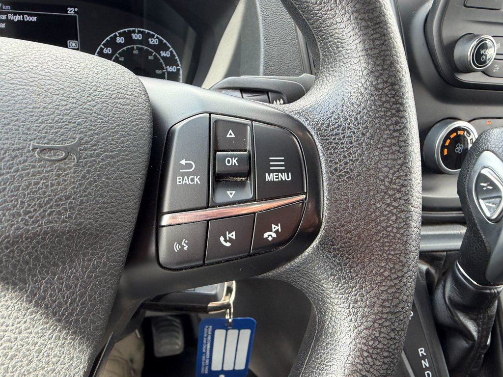 2025 Ford Transit Cargo Van in Victoriaville, Quebec - 20 - w1024h768px