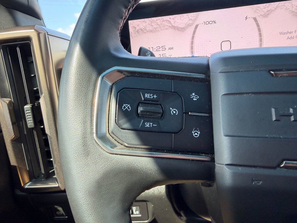 2024 GMC HUMMER EV SUV in Plessisville, Quebec - 29 - w1024h768px
