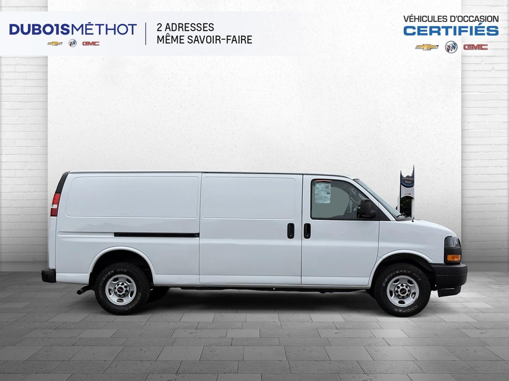 GMC Savana Cargo Van  2024 à Plessisville, Québec - 8 - w1024h768px