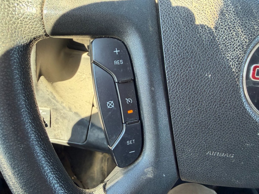 2021 GMC Savana Commercial Cutaway in Victoriaville, Quebec - 15 - w1024h768px