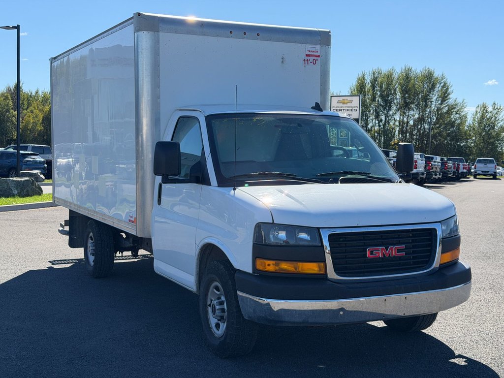 2021 GMC Savana Commercial Cutaway in Victoriaville, Quebec - 8 - w1024h768px