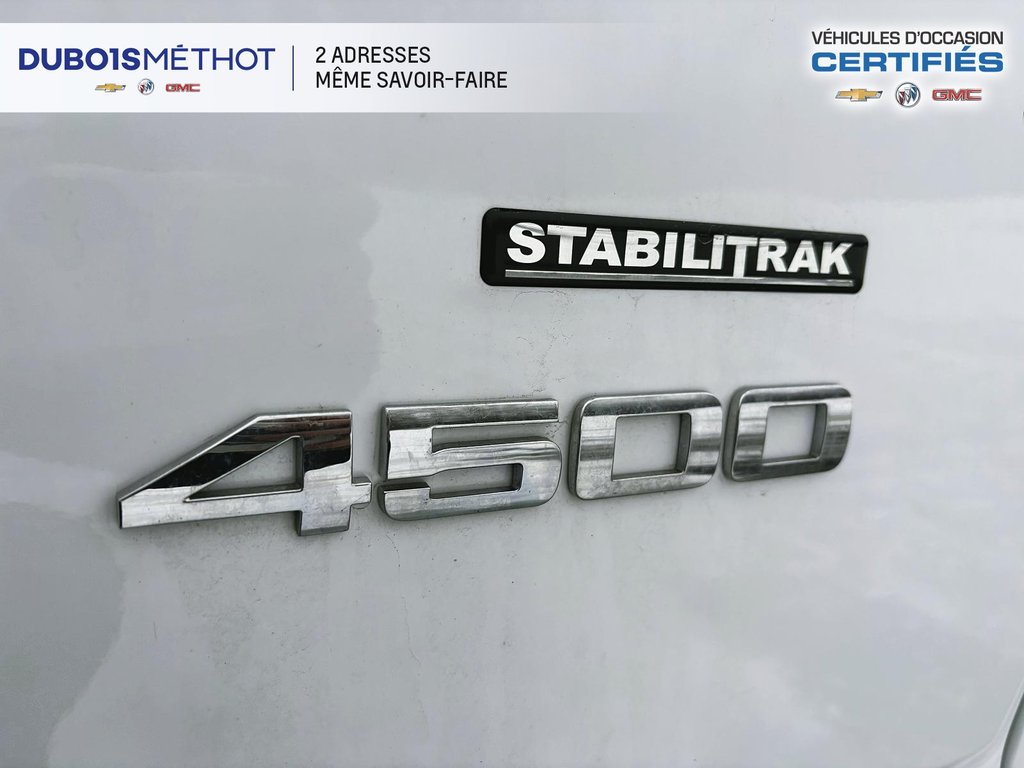 2024 GMC Savana Commercial Cutaway 4500, CUBE 16 PIEDS, V8 6.6L ESSENCE, DOULE ROUES! in Victoriaville, Quebec - 9 - w1024h768px