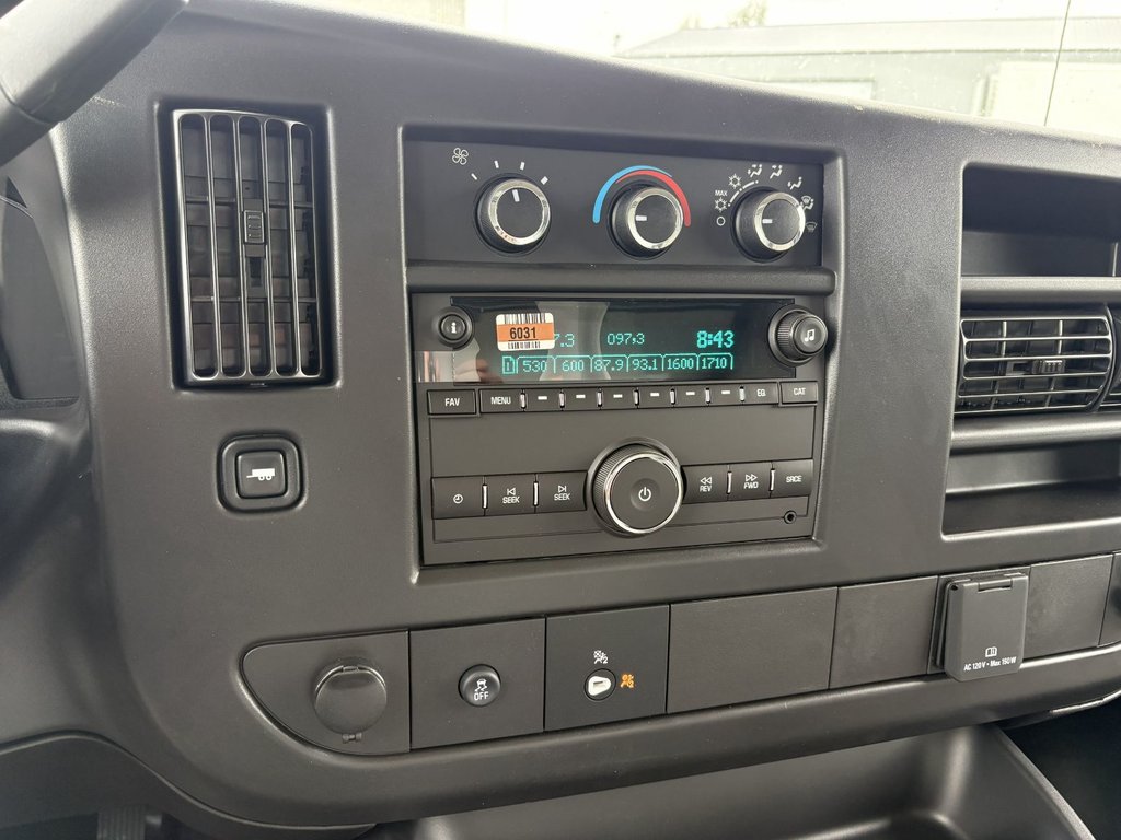 2026 GMC Savana in Plessisville, Quebec - 22 - w1024h768px