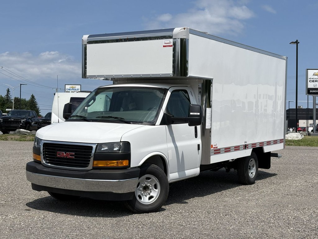 GMC Savana  2026 à Victoriaville, Québec - 1 - w1024h768px