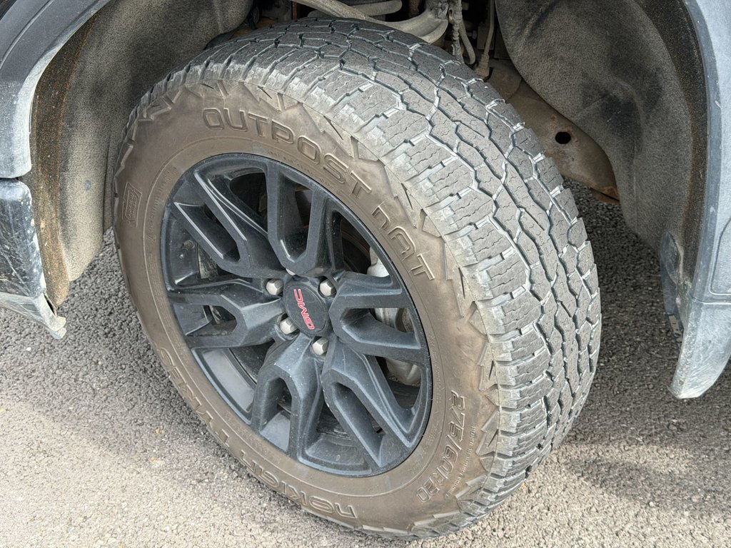 2021 GMC Sierra 1500 in Victoriaville, Quebec - 27 - w1024h768px