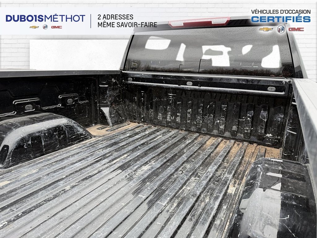2023 GMC Sierra 1500 PRO, V8 5.3L, 4X4, GRAPHITE EDITION 20 PO !!! in Victoriaville, Quebec - 12 - w1024h768px