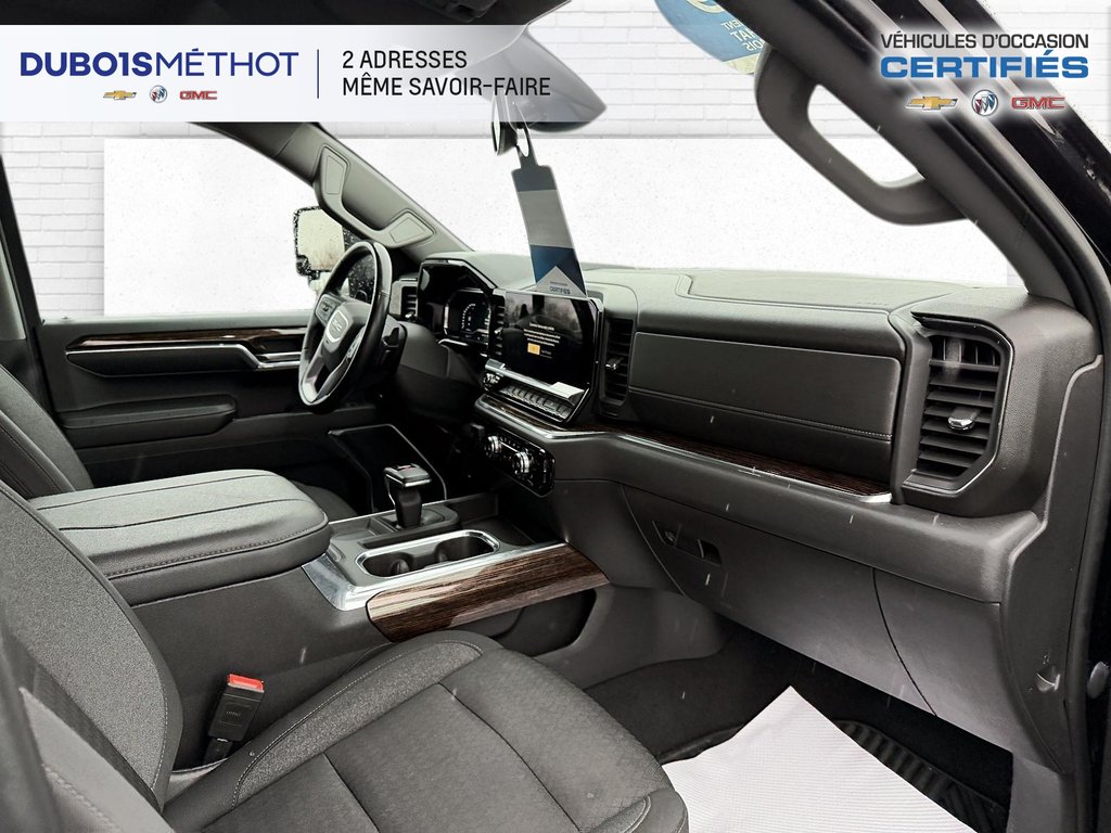 GMC Sierra 1500 ELEVATION, REMORQUAGE MAX NHT V8 5.3L, CREW 4X4 !! 2023 à Plessisville, Québec - 17 - w1024h768px