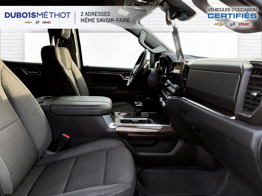GMC Sierra 1500 ELEVATION X31, DURAMAX, 3.0L DIESEL 4X4, CREW !!! 2024 à Victoriaville, Québec - 16 - w1024h768px