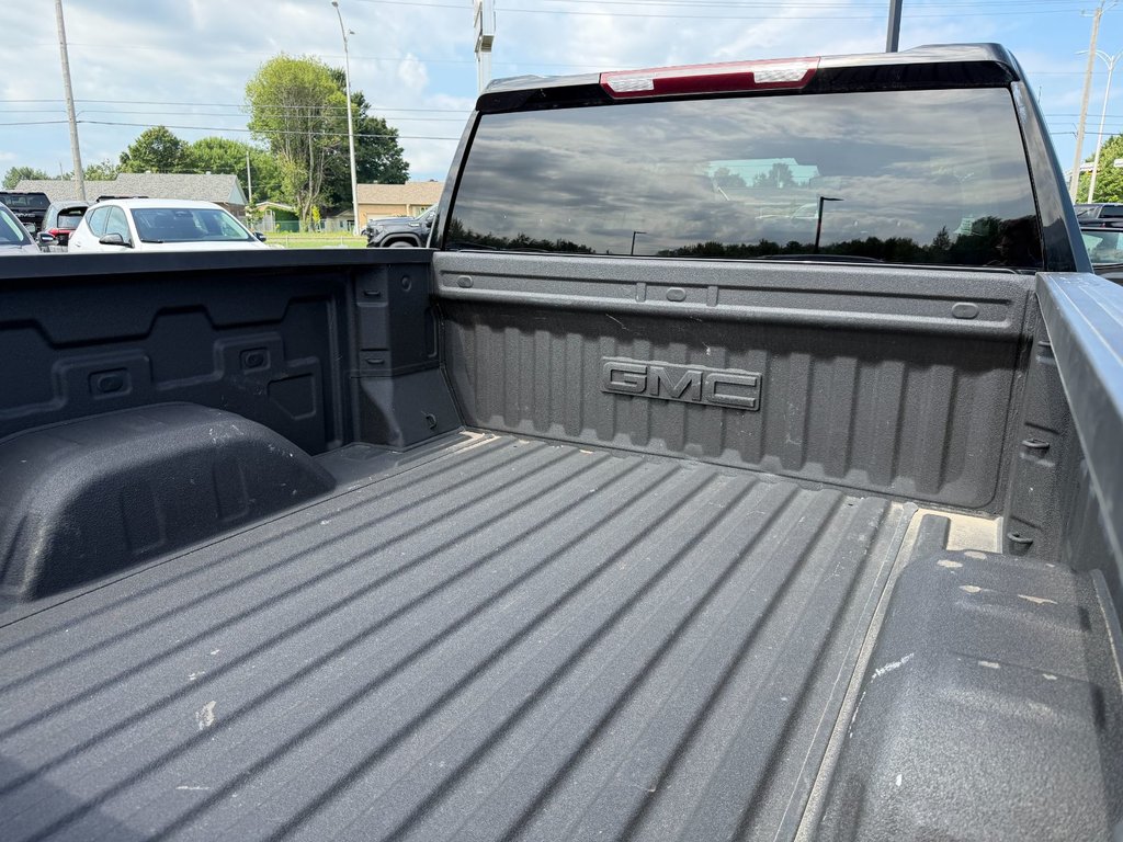 GMC Sierra 1500  2024 à Victoriaville, Québec - 11 - w1024h768px