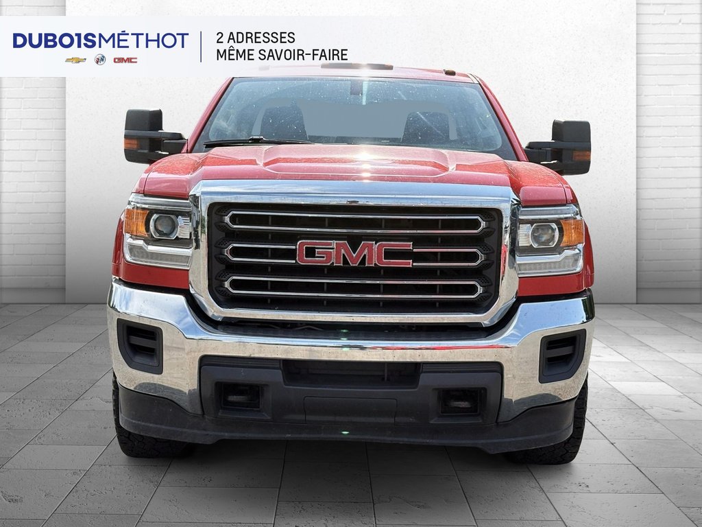 GMC Sierra 2500HD WORK TRUCK, 4X4, DOUBLE CAB, V8 6.0L A ESSENCE !!! 2018 à Victoriaville, Québec - 3 - w1024h768px