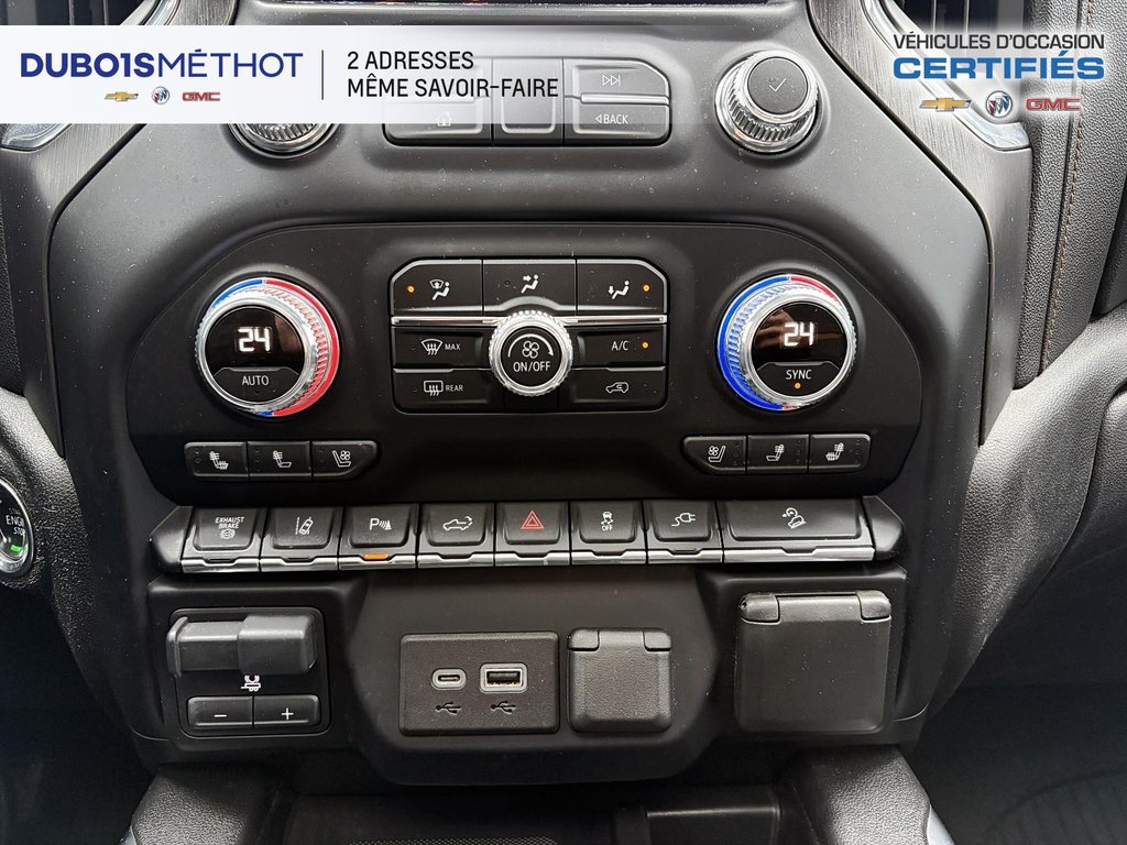 GMC Sierra 2500HD AT4, V8 6.6L DURAMAX, CREW, CUIR, TOIT, BOSE !!! 2020 à Plessisville, Québec - 33 - w1024h768px
