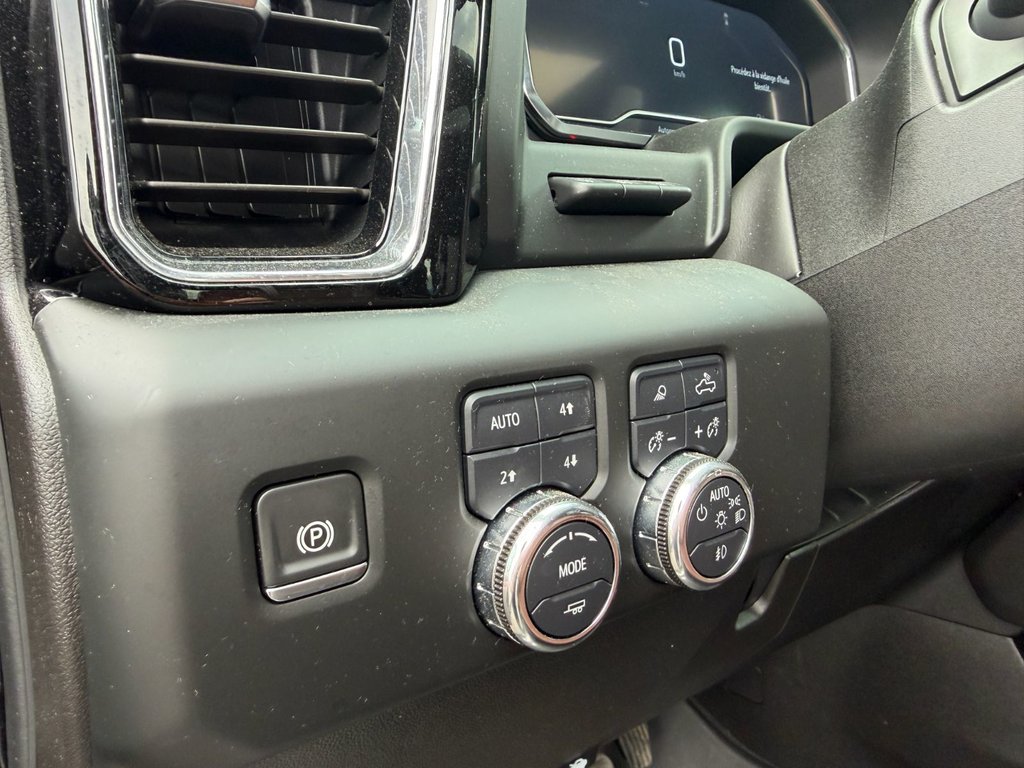 2025 GMC Sierra 2500HD in Plessisville, Quebec - 22 - w1024h768px