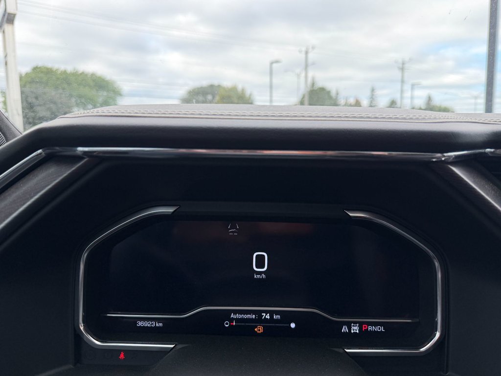 2025 GMC Sierra 2500HD in Plessisville, Quebec - 30 - w1024h768px