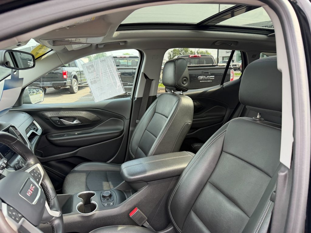 2022 GMC Terrain in Plessisville, Quebec - 25 - w1024h768px
