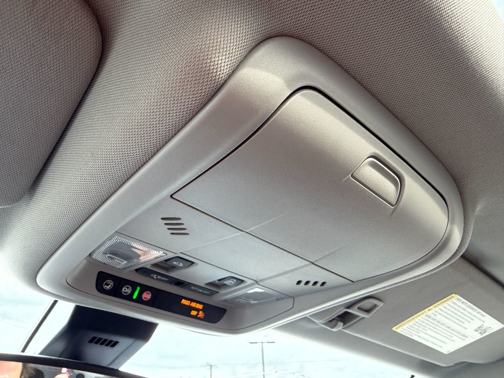 2022 GMC Terrain in Plessisville, Quebec - 25 - w1024h768px