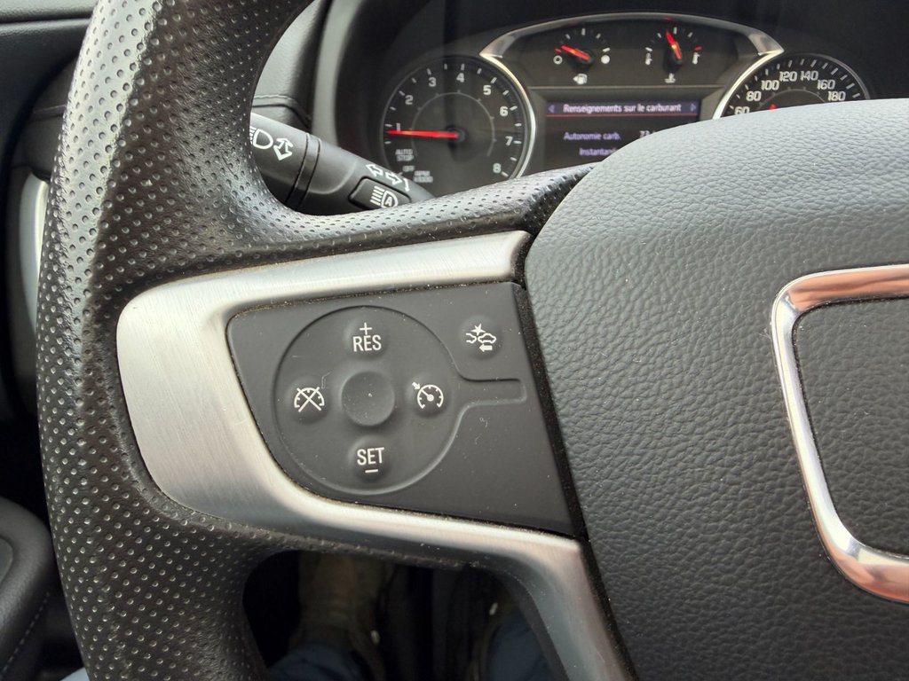 2022 GMC Terrain in Plessisville, Quebec - 28 - w1024h768px