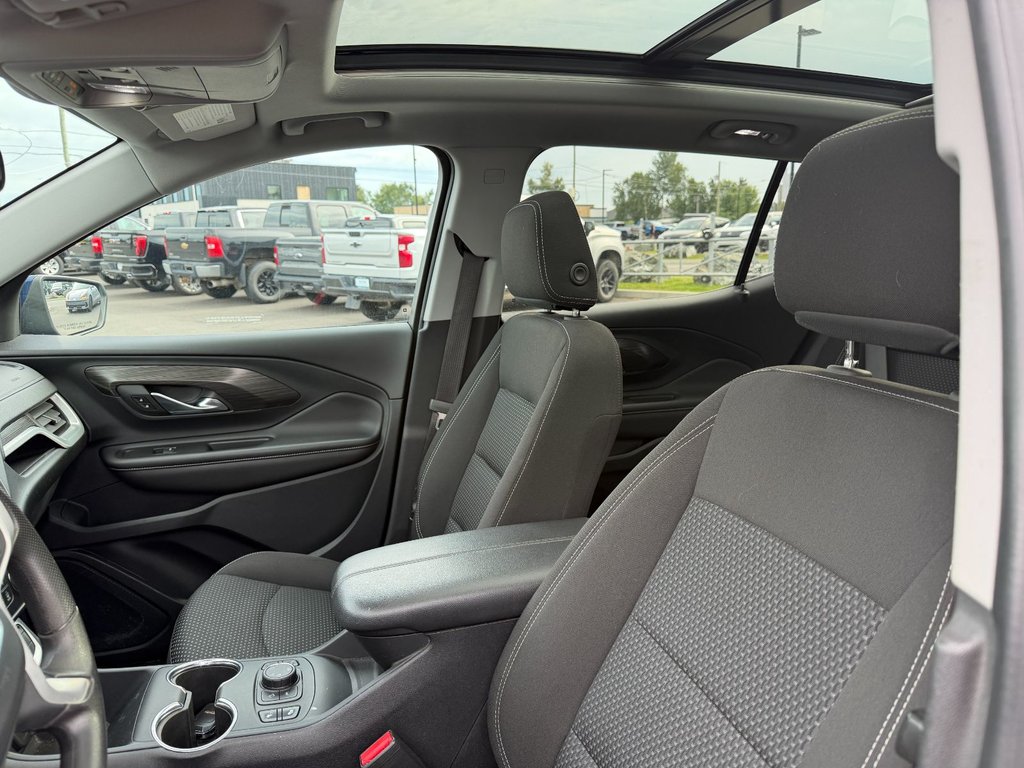 2022 GMC Terrain in Plessisville, Quebec - 16 - w1024h768px
