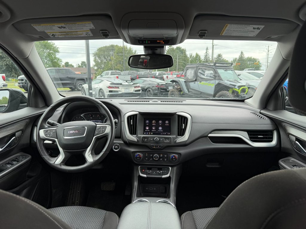 2024 GMC Terrain in Plessisville, Quebec - 10 - w1024h768px