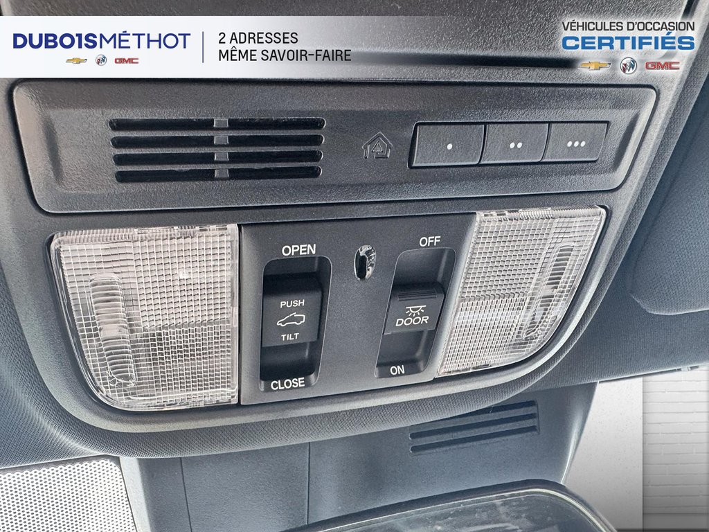 2020 Honda CR-V in Plessisville, Quebec - 28 - w1024h768px
