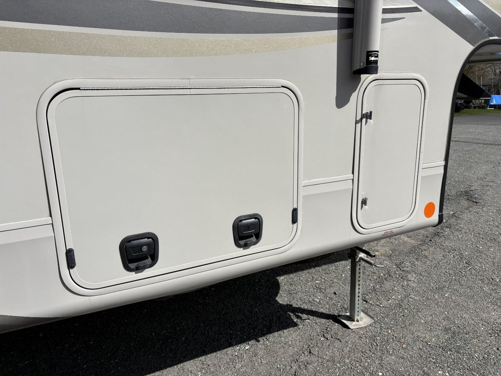 Jayco Eagle HT 29.5 BHOK 5TH WHEEL, ROULOTTE, BHOK !!! 2020 à Plessisville, Québec - 14 - w1024h768px