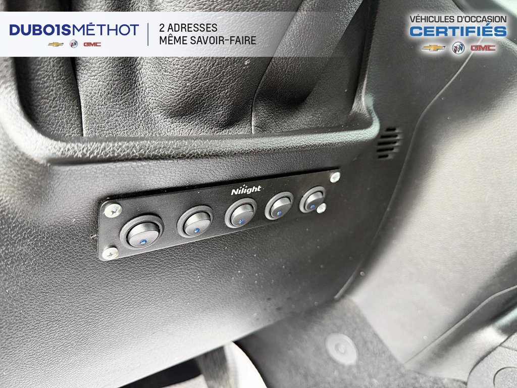 Jeep Gladiator MOJAVE, V6 3.6L, 4X4, CUIR, 2021 à Plessisville, Québec - 22 - w1024h768px