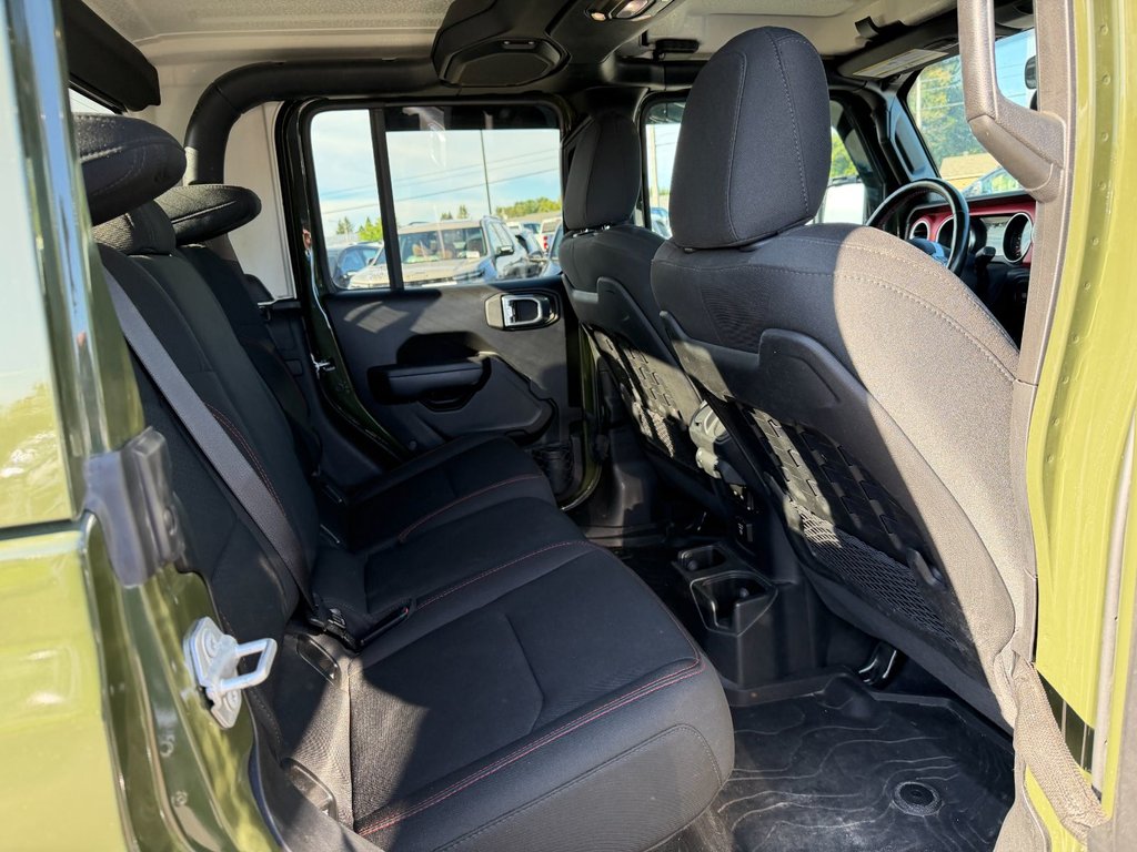 2021 Jeep Gladiator in Plessisville, Quebec - 10 - w1024h768px
