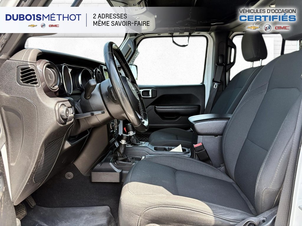 2021 Jeep Wrangler UNLIMITED SPORT ALTITUDE, V6 3.6L, AUTO, 4X4 !!! in Plessisville, Quebec - 16 - w1024h768px